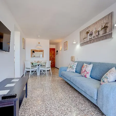 Cristianos Achacay Bluesky Apartment *