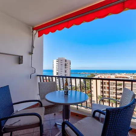 Cristianos Achacay Bluesky *